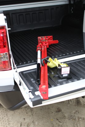 TOYOTA HILUX 2015+ (06-2017)