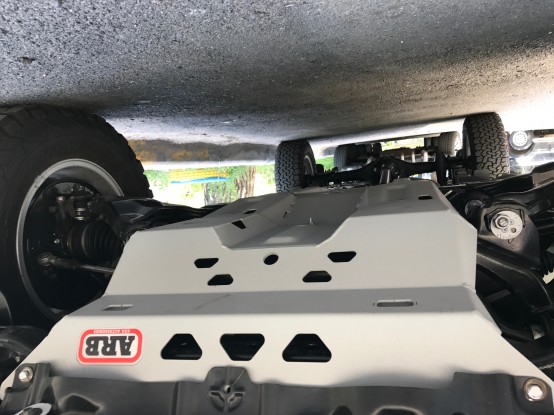 TOYOTA HILUX 2015+ (06-2017)